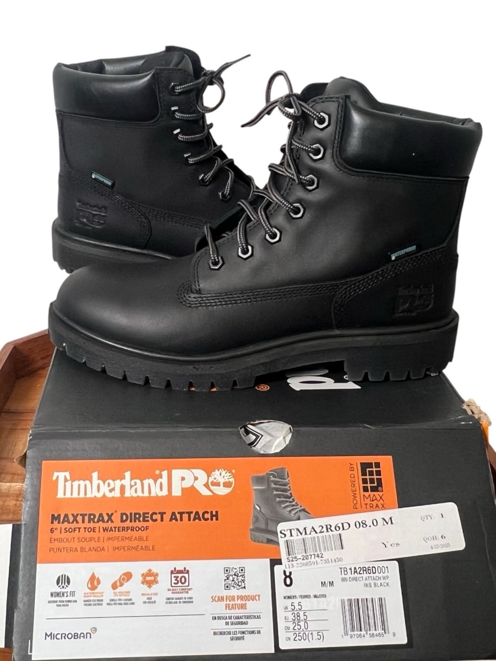 Timberland PRO Black Work Boot Soft Toe MaxTrax Slip Resistant Womens 8
